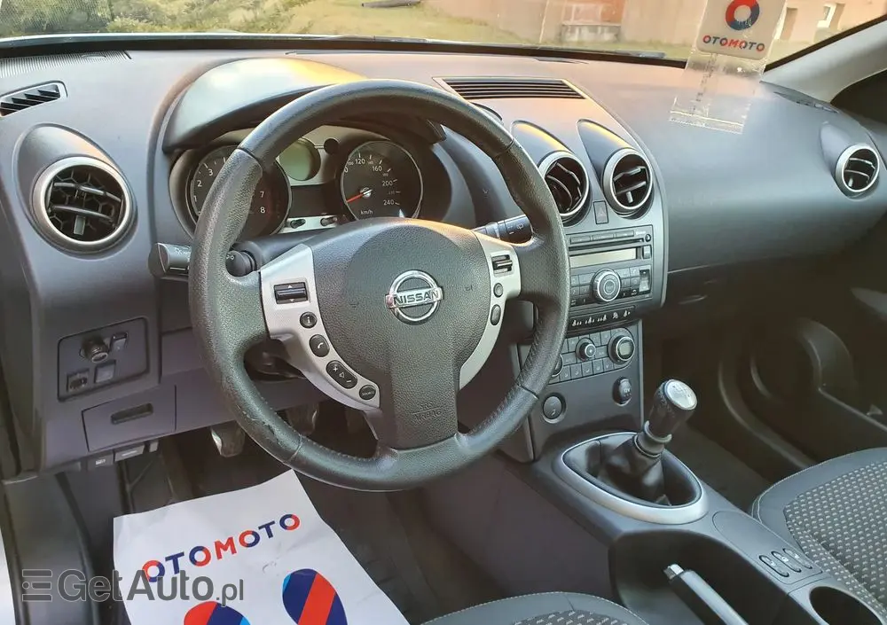 NISSAN Qashqai 2.0 acenta