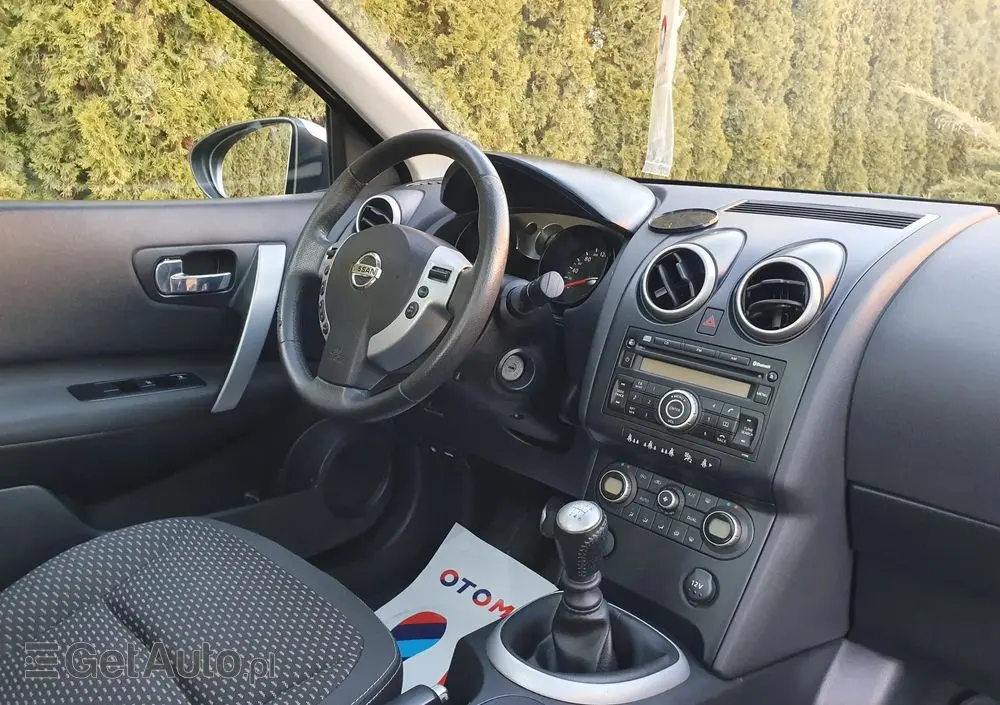 NISSAN Qashqai 2.0 acenta