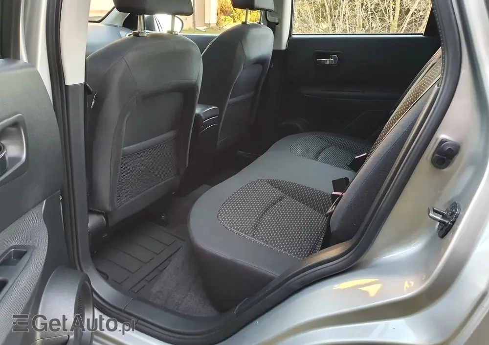 NISSAN Qashqai 2.0 acenta