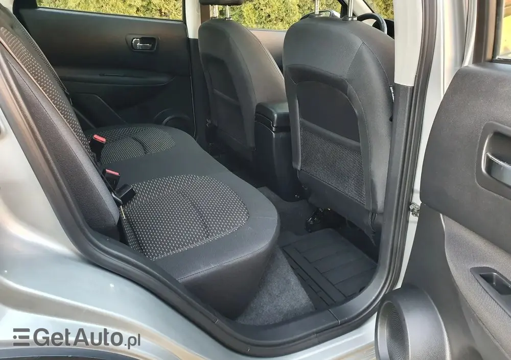 NISSAN Qashqai 2.0 acenta