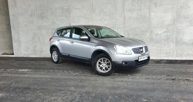 NISSAN Qashqai 2.0 acenta