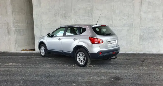NISSAN Qashqai 2.0 acenta