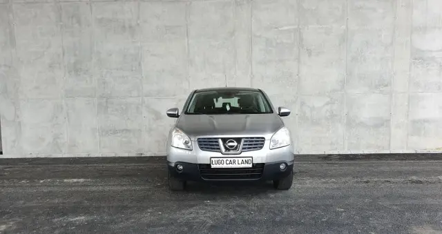 NISSAN Qashqai 2.0 acenta