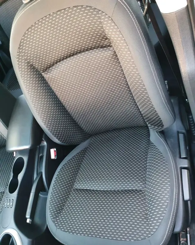 NISSAN Qashqai 2.0 acenta