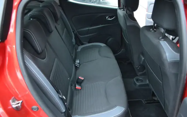 RENAULT Clio (Energy) dCi 90 Start & Stop EDC INTENS