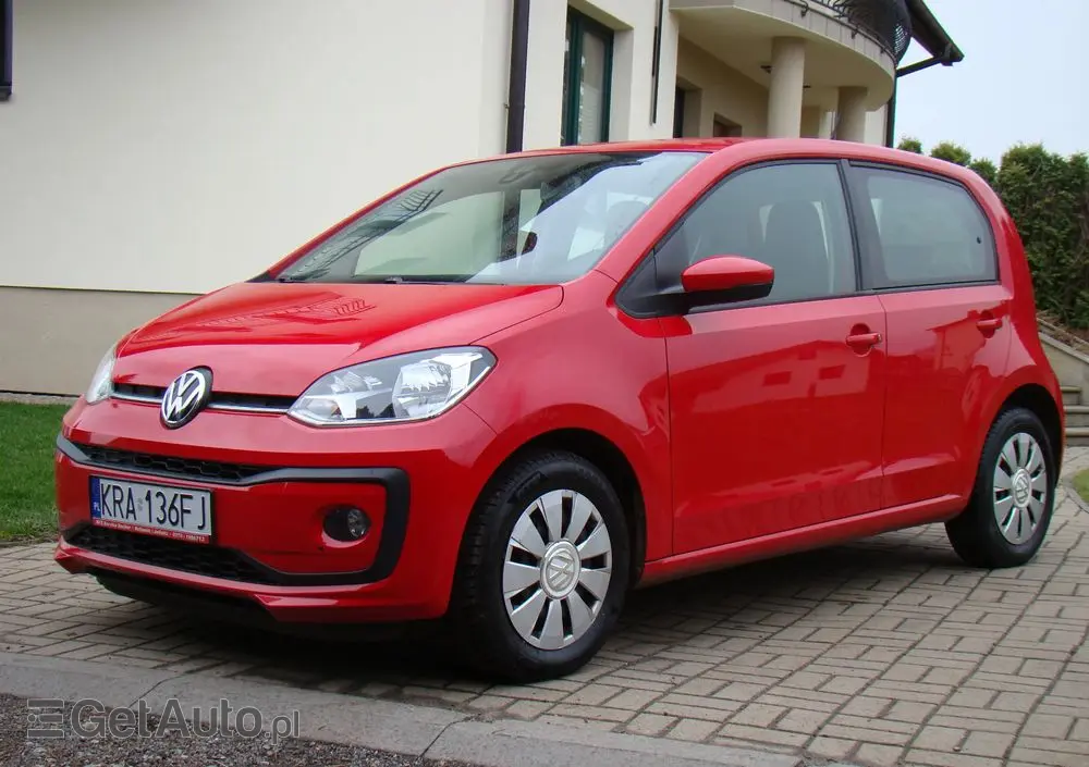 VOLKSWAGEN Up! 