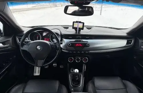 ALFA ROMEO Giulietta 