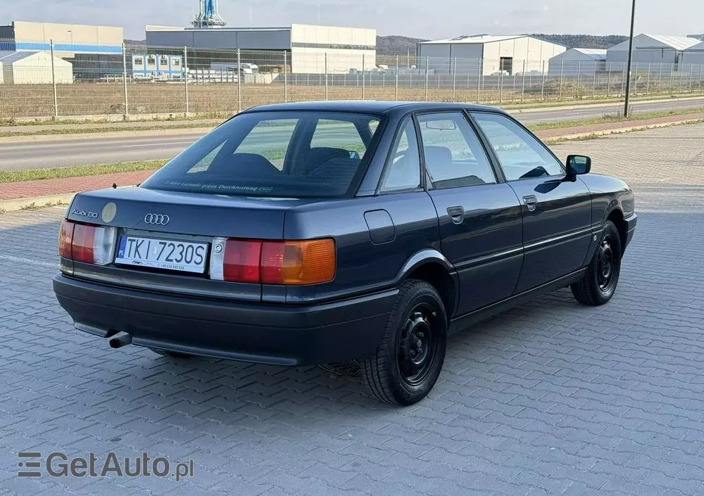 AUDI 80 