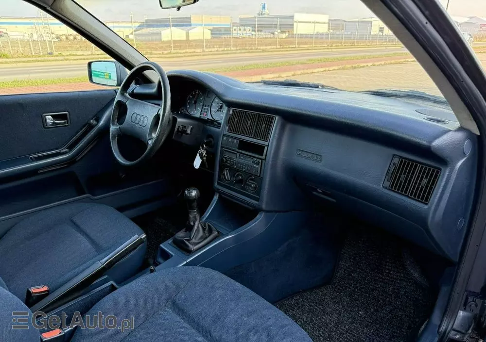 AUDI 80 