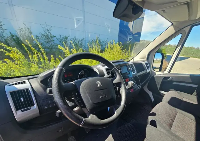 PEUGEOT BOXER 
