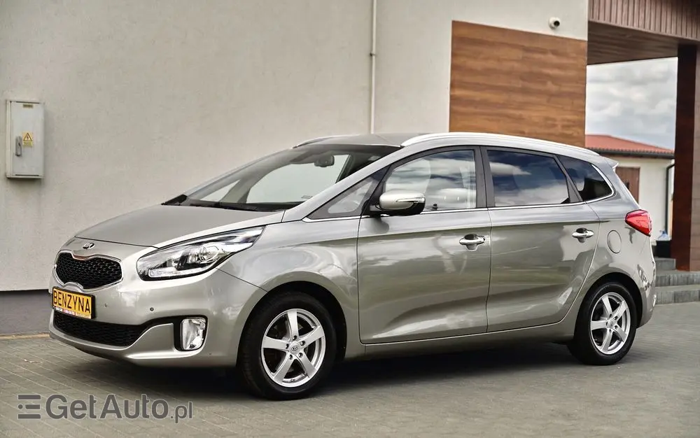 KIA Carens 1.6 GDI Attract