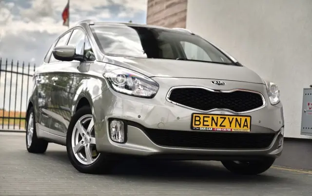 KIA Carens 1.6 GDI Attract