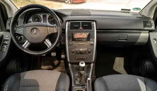 MERCEDES-BENZ Klasa B 