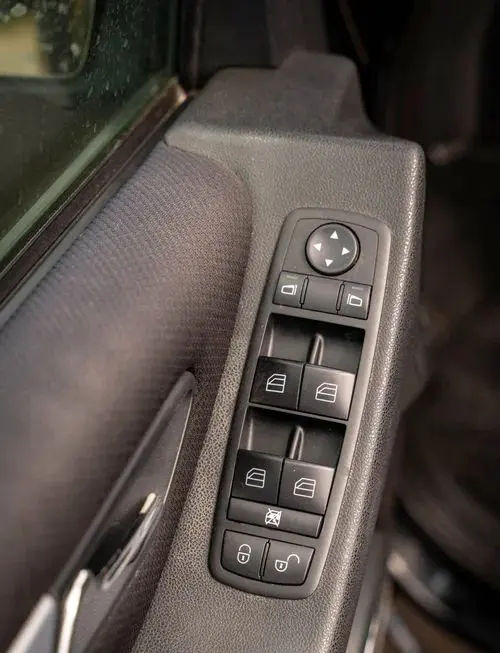 MERCEDES-BENZ Klasa B 