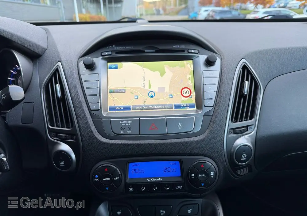 HYUNDAI Ix35 2.0 4WD Automatik Premium