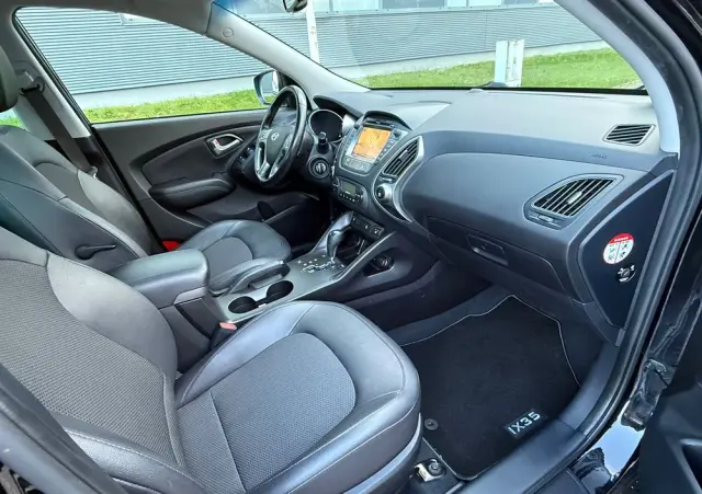 HYUNDAI Ix35 2.0 4WD Automatik Premium