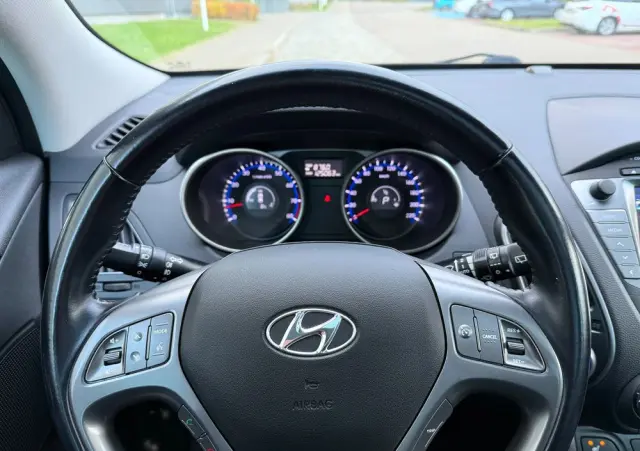 HYUNDAI Ix35 2.0 4WD Automatik Premium