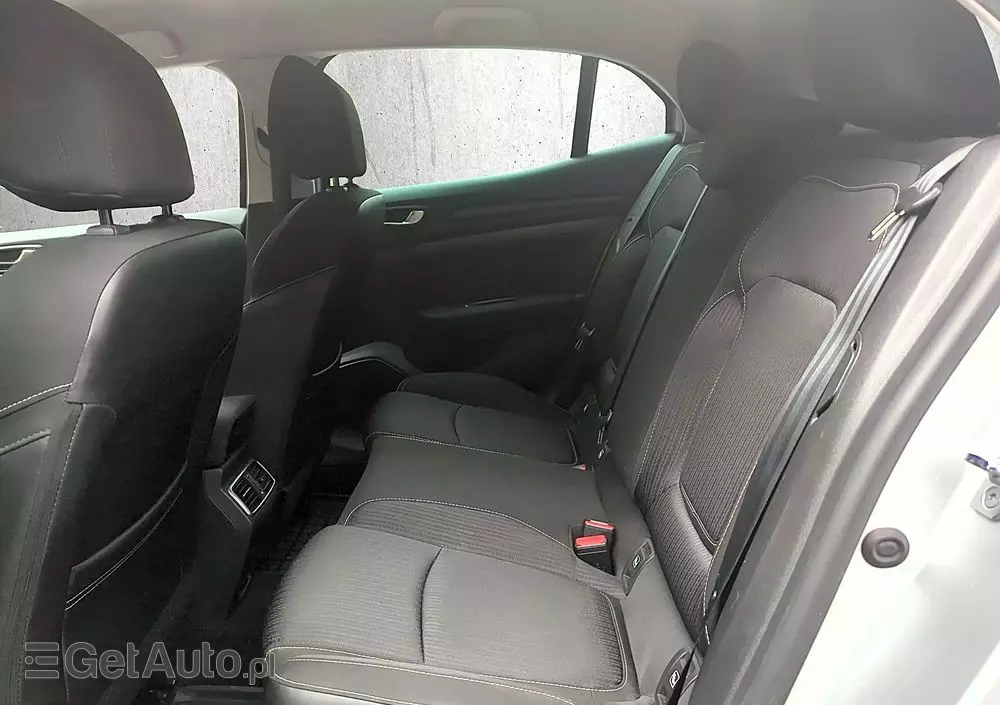 RENAULT Megane ENERGY TCe 130 LIMITED