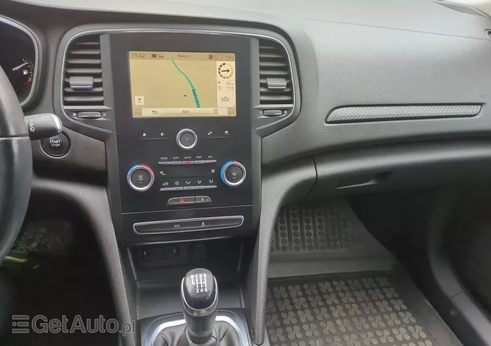 RENAULT Megane ENERGY TCe 130 LIMITED