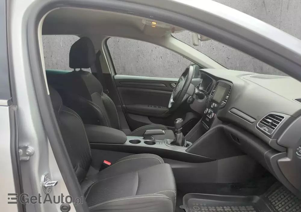 RENAULT Megane ENERGY TCe 130 LIMITED