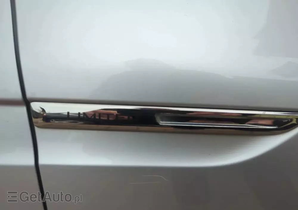 RENAULT Megane ENERGY TCe 130 LIMITED