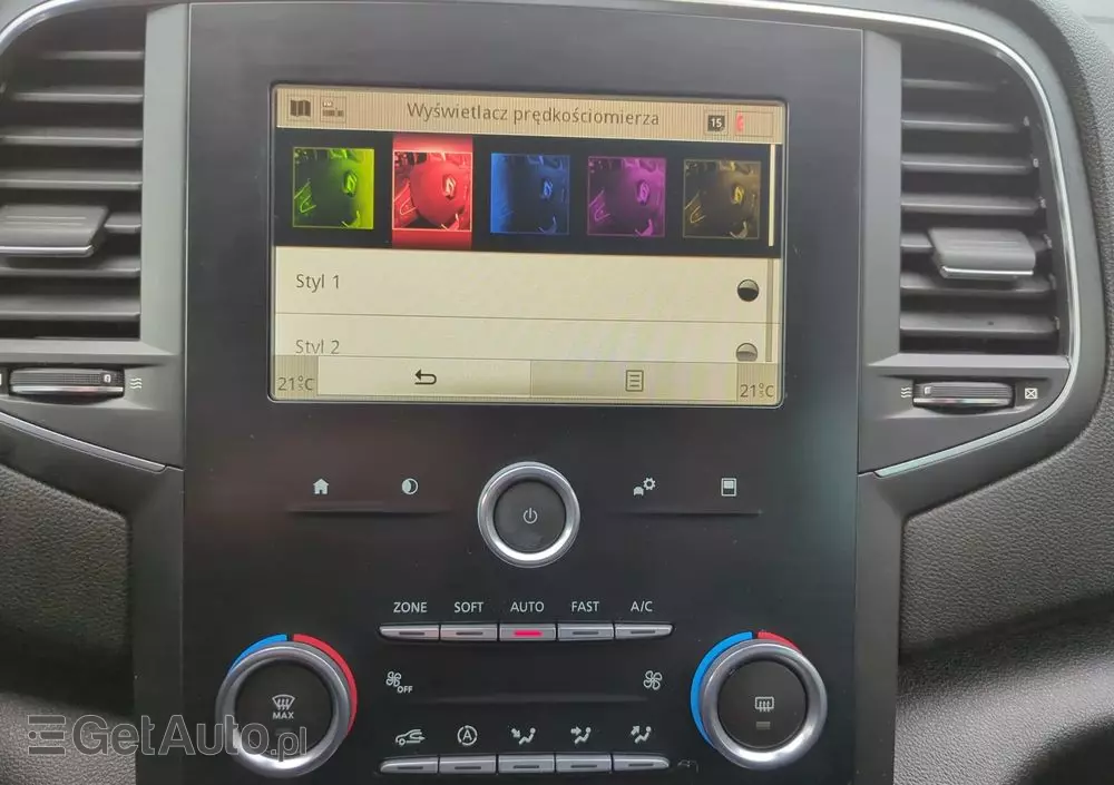 RENAULT Megane ENERGY TCe 130 LIMITED