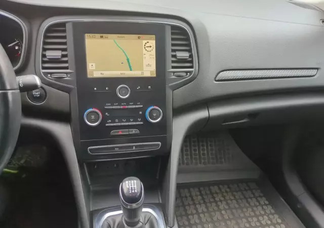 RENAULT Megane ENERGY TCe 130 LIMITED