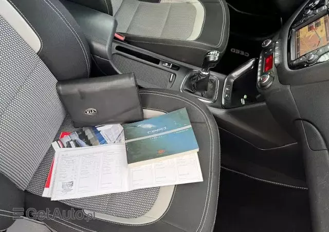 KIA Ceed 1.6 CRDi 128 ISG SW Platinum Edition