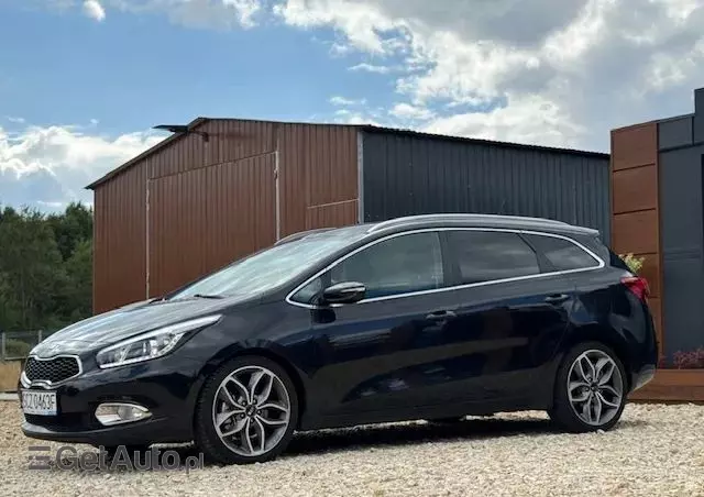 KIA Ceed 1.6 CRDi 128 ISG SW Platinum Edition