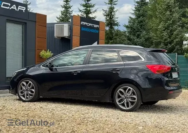 KIA Ceed 1.6 CRDi 128 ISG SW Platinum Edition