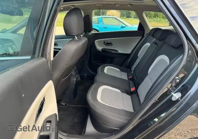 KIA Ceed 1.6 CRDi 128 ISG SW Platinum Edition