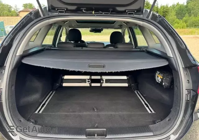KIA Ceed 1.6 CRDi 128 ISG SW Platinum Edition