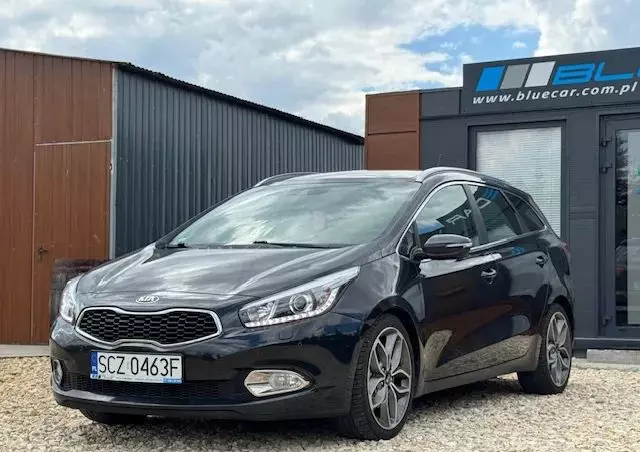 KIA Ceed 1.6 CRDi 128 ISG SW Platinum Edition
