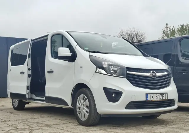 OPEL Vivaro 