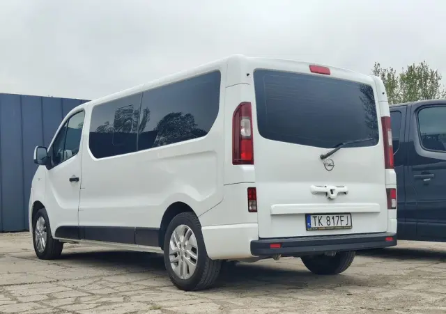 OPEL Vivaro 