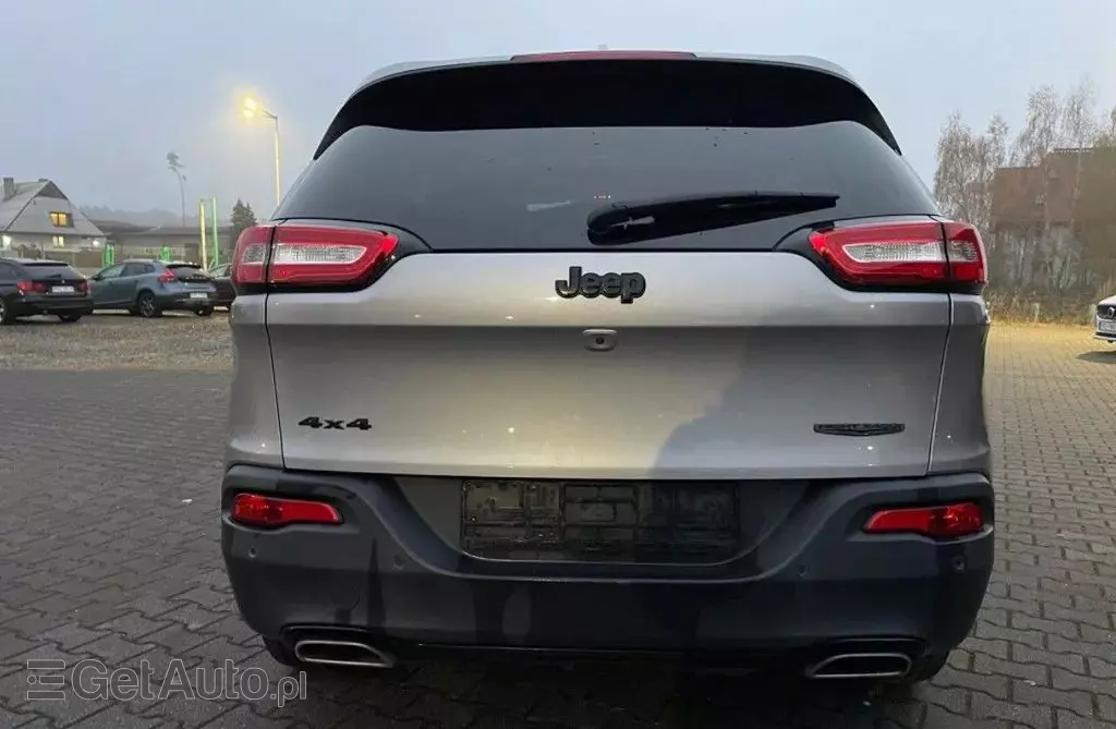 JEEP Cherokee 