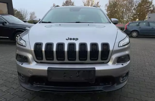 JEEP Cherokee 