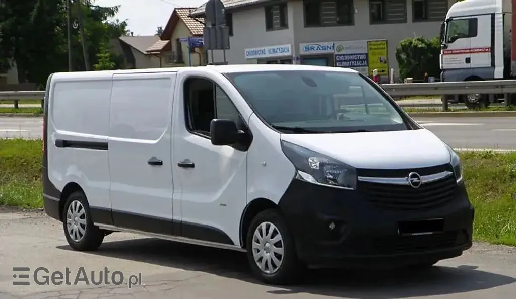 OPEL Vivaro 