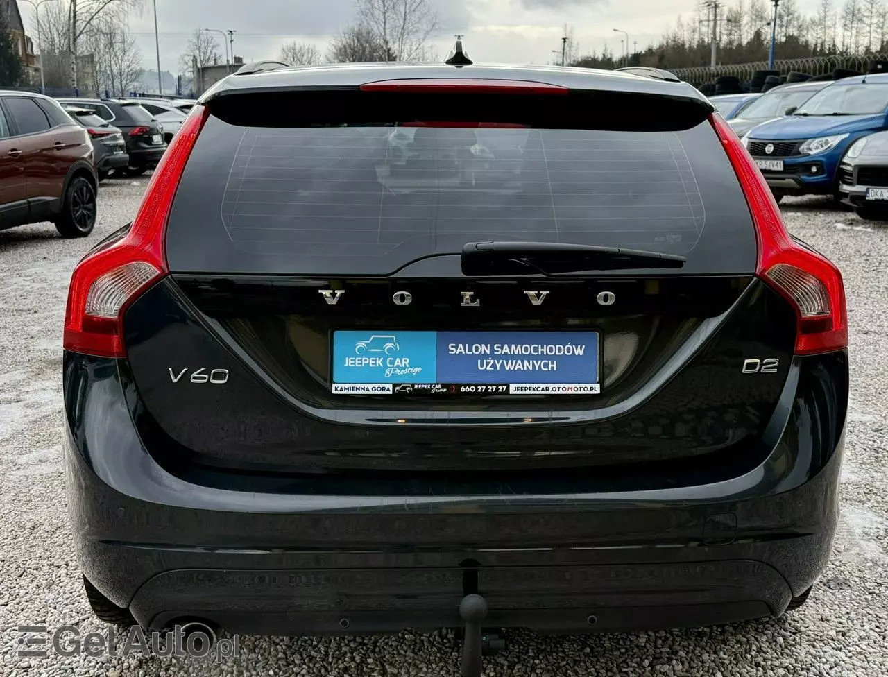 VOLVO V60 D2 Drive-E Momentum