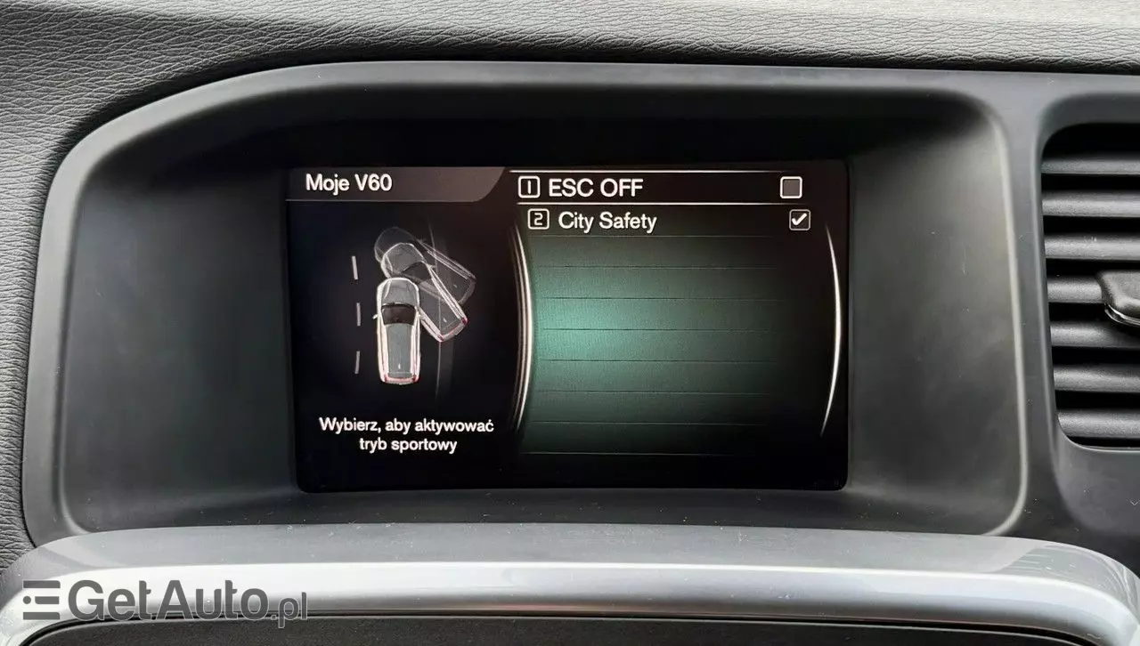 VOLVO V60 D2 Drive-E Momentum