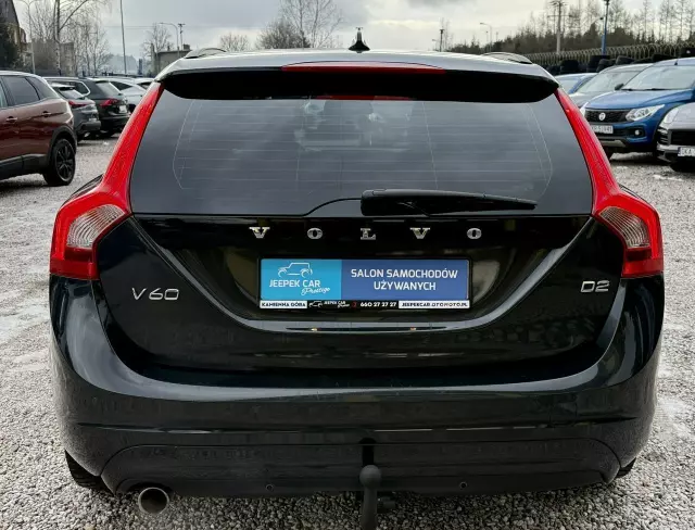 VOLVO V60 D2 Drive-E Momentum