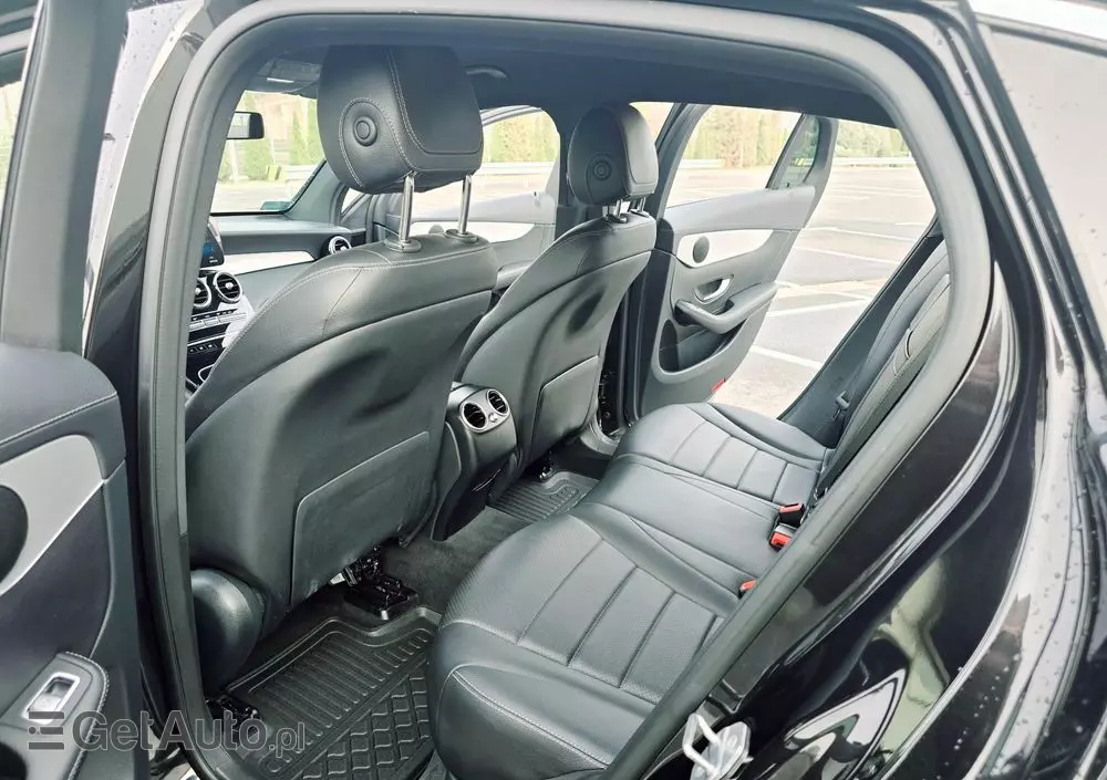 MERCEDES-BENZ GLC Coupe 200 4-Matic