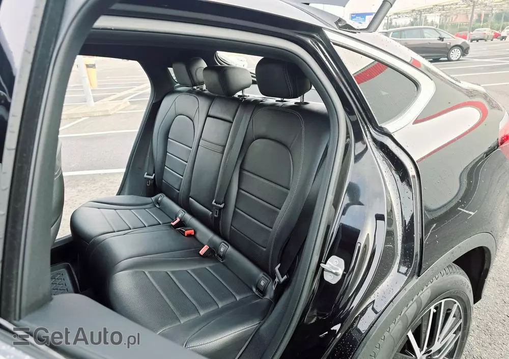 MERCEDES-BENZ GLC Coupe 200 4-Matic