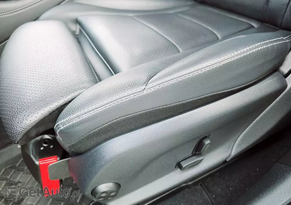 MERCEDES-BENZ GLC Coupe 200 4-Matic