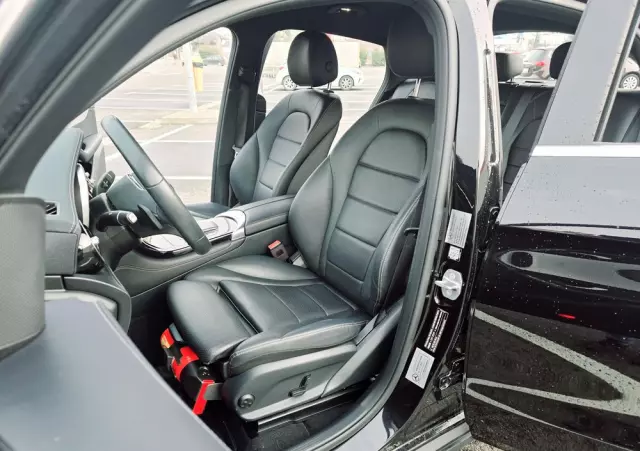 MERCEDES-BENZ GLC Coupe 200 4-Matic