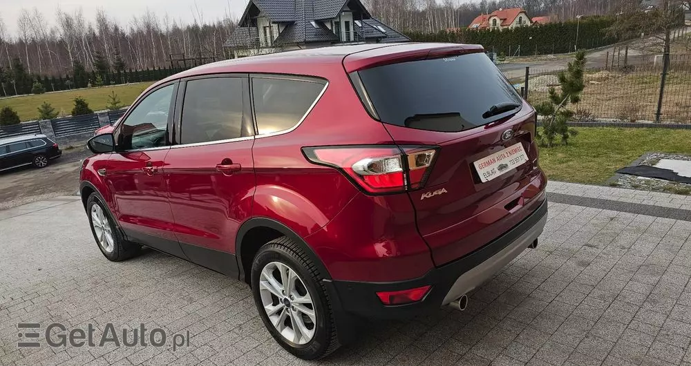 FORD Kuga 1.5 EcoBlue FWD Titanium X