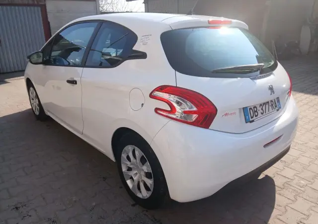 PEUGEOT 208 68 VTI Active