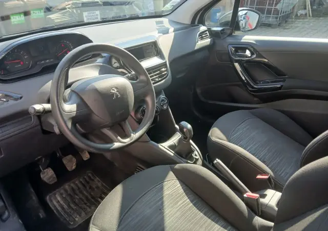 PEUGEOT 208 68 VTI Active