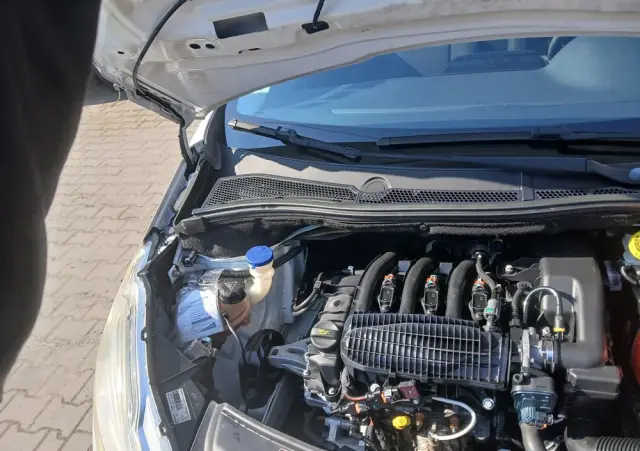 PEUGEOT 208 68 VTI Active