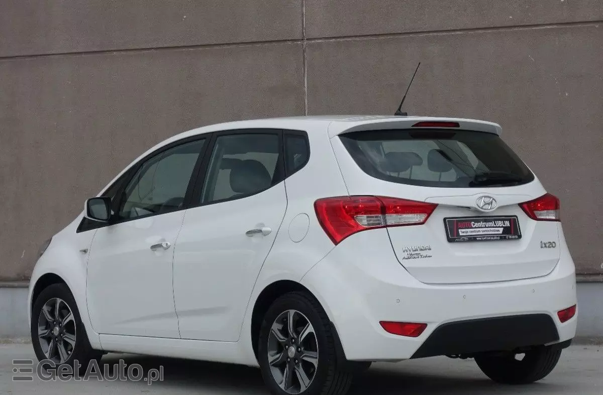 HYUNDAI Ix20 